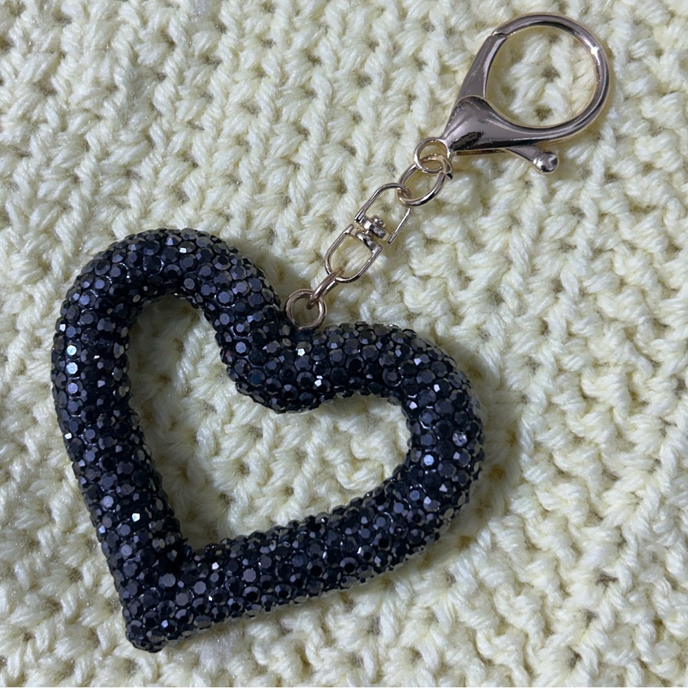 New shimmering heart charm / bag charm, black